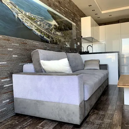 Elizabeth By Q4apartments 아파트 그디니아