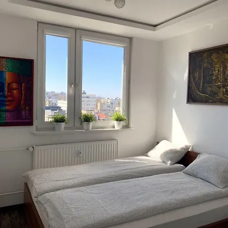 Elizabeth By Q4apartments 아파트 그디니아